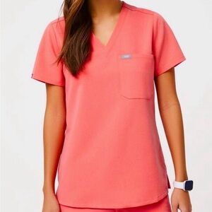 FIGS Limited Edition Hot Coral Pink Catarina Pocket Medical Nurse Scrub Top XXS